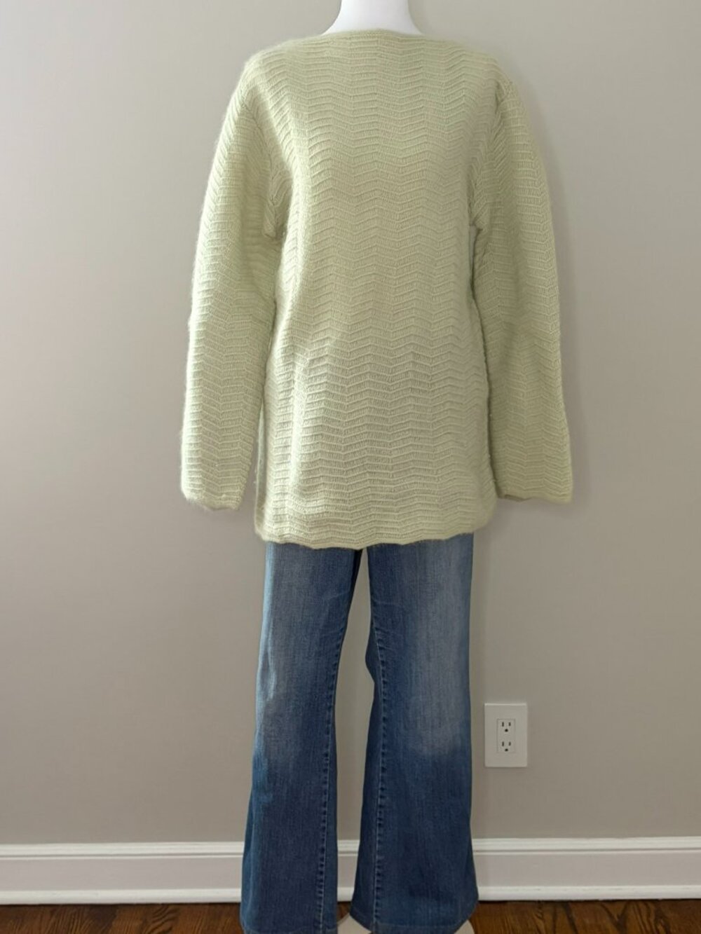 Vintage Jessica by Christopher Lai Mint Green Chevron Knit Sweater M